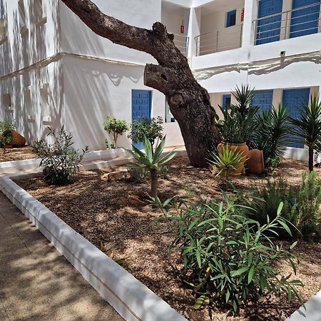Apartamentos Costamar II Es Pujols Kültér fotó
