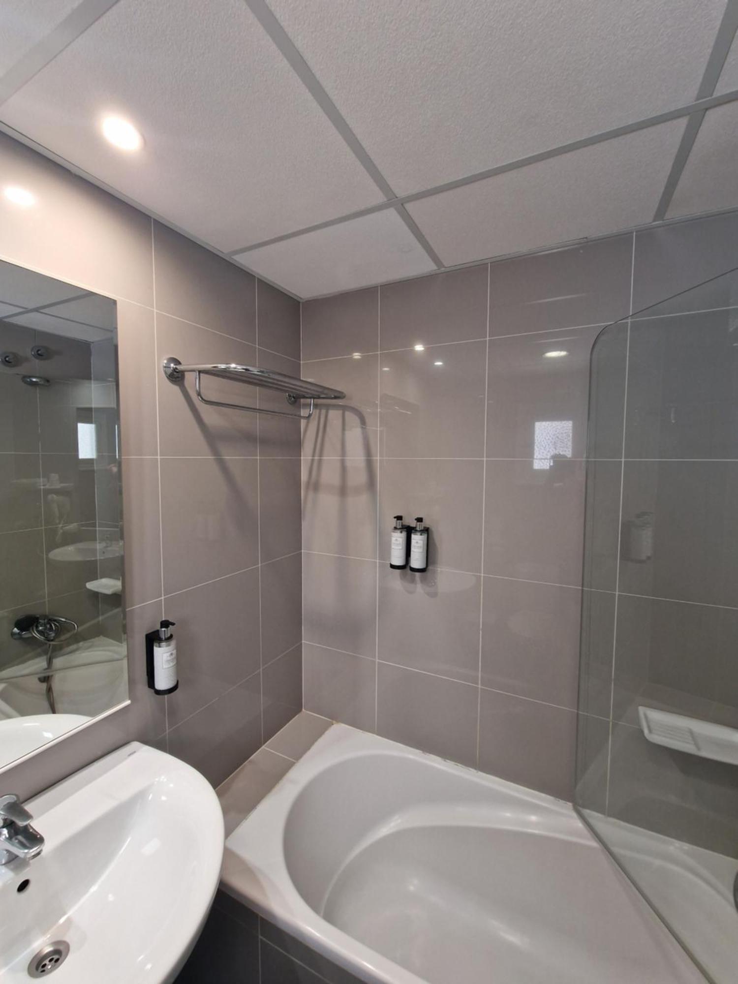 Apartamentos Costamar II Es Pujols Kültér fotó