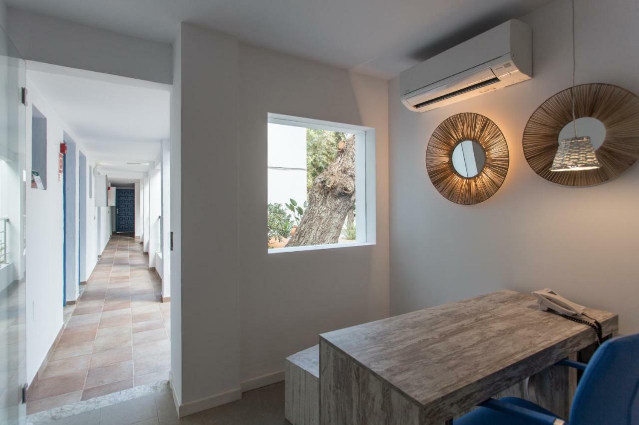 Apartamentos Costamar II Es Pujols Kültér fotó
